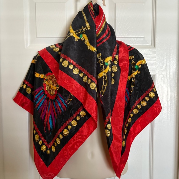 Bold Colored Scarf w/ Elephant - Picture 10 of 12